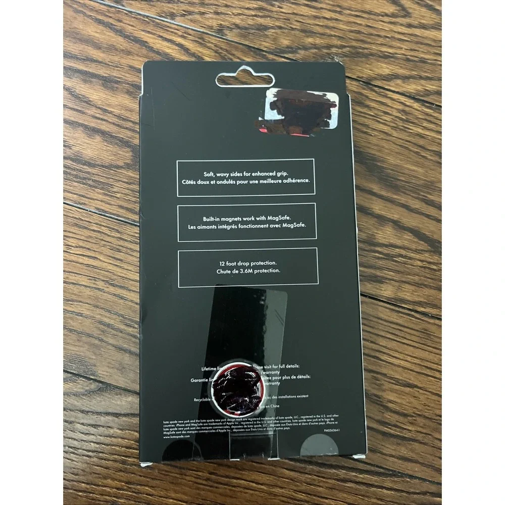 Kate Spade New York iPhone 16 Pro Max Magsafe Wavy Protective Phone Case